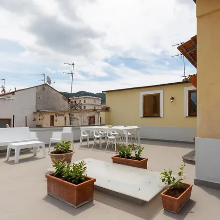 Rossy House Apartament *