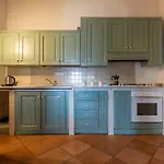 Rossy House *
