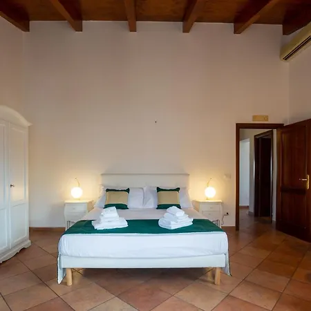 Rossy House Apartamento *