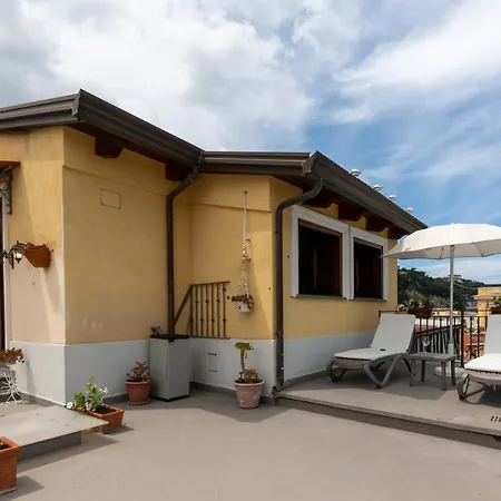 Appartamento Rossy House *