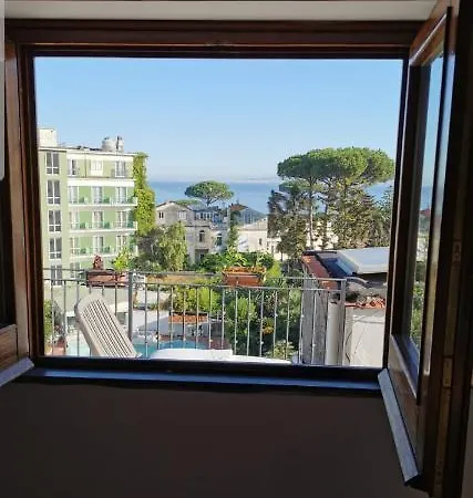 Daire Rossy House Sorrento
